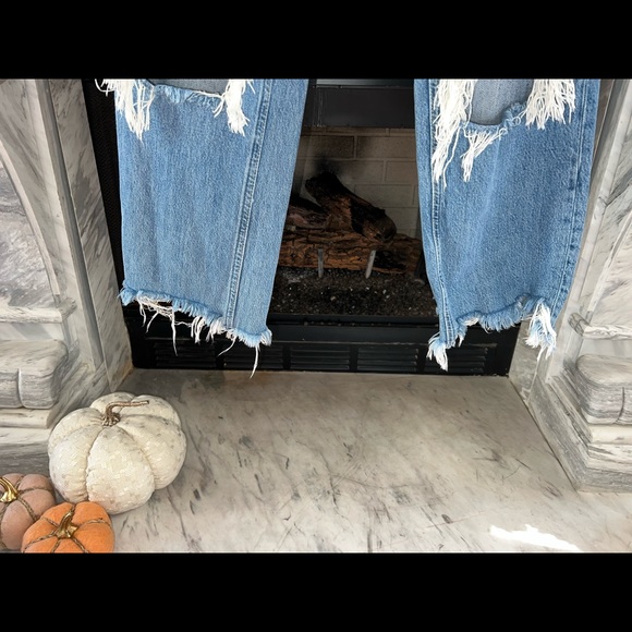 Free People We the Free Maggie Mid-Rise Straight-Leg Jeans Ripped Frayed 29 - Picture 9 of 14